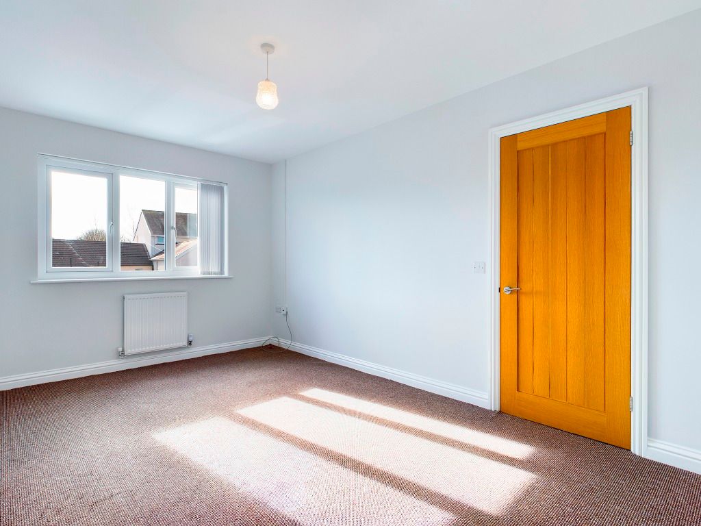 Additional image 11 of 3 bed semi-detached house to rentGendros Crescent, Gendros, Swansea SA5