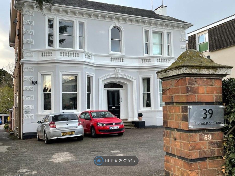 Property photo 2 of 21
