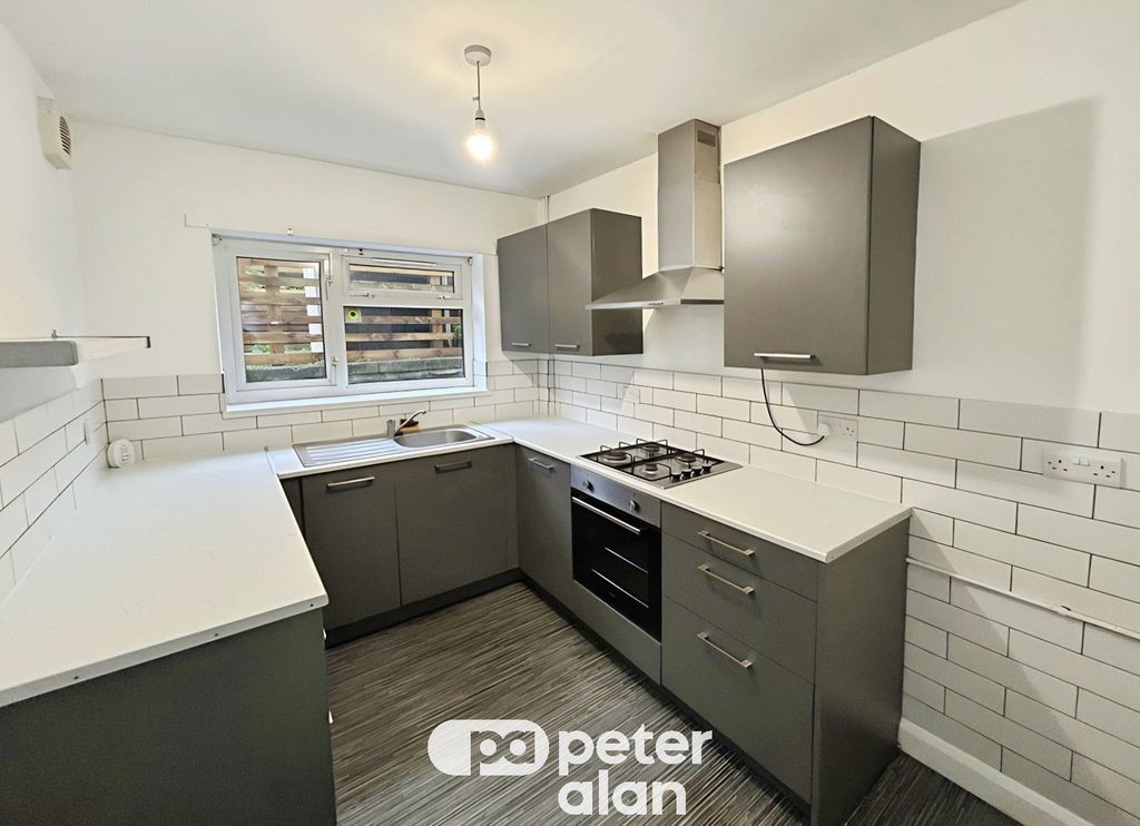 Property photo 1 of 15 Kitchen