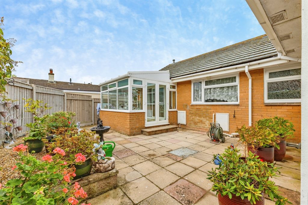 Property photo 1 of 25