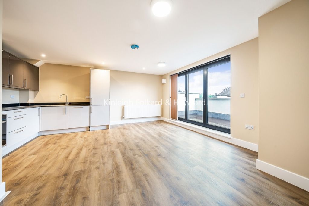 Property photo 1 of 7 2Abbeb5E-B97E-49c5-B
