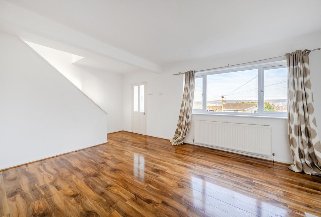 Property photo 2 of 19 1255888 (3).Jpg