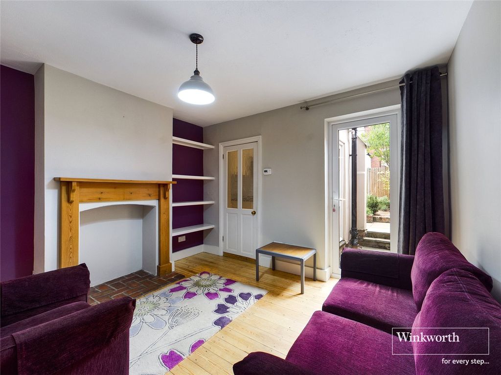 Property photo 3 of 10 Picture No. 14