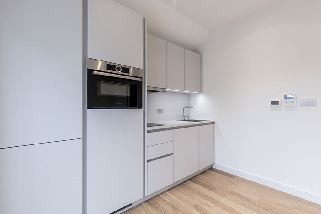Property photo 1 of 15 Kitchen