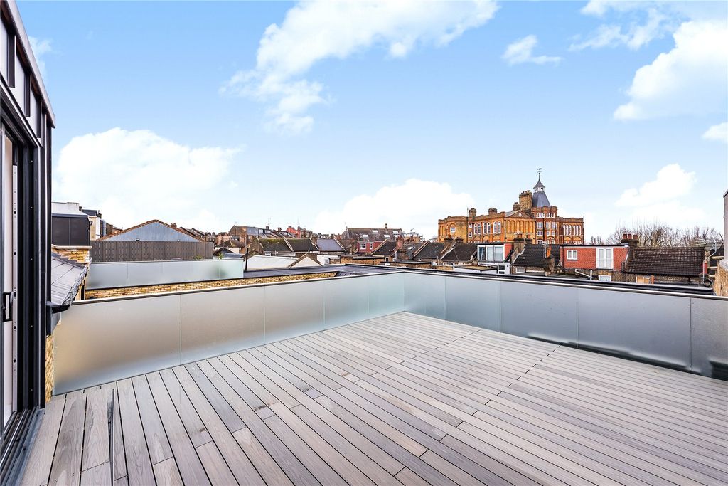 Property photo 3 of 8 Picture No. 03