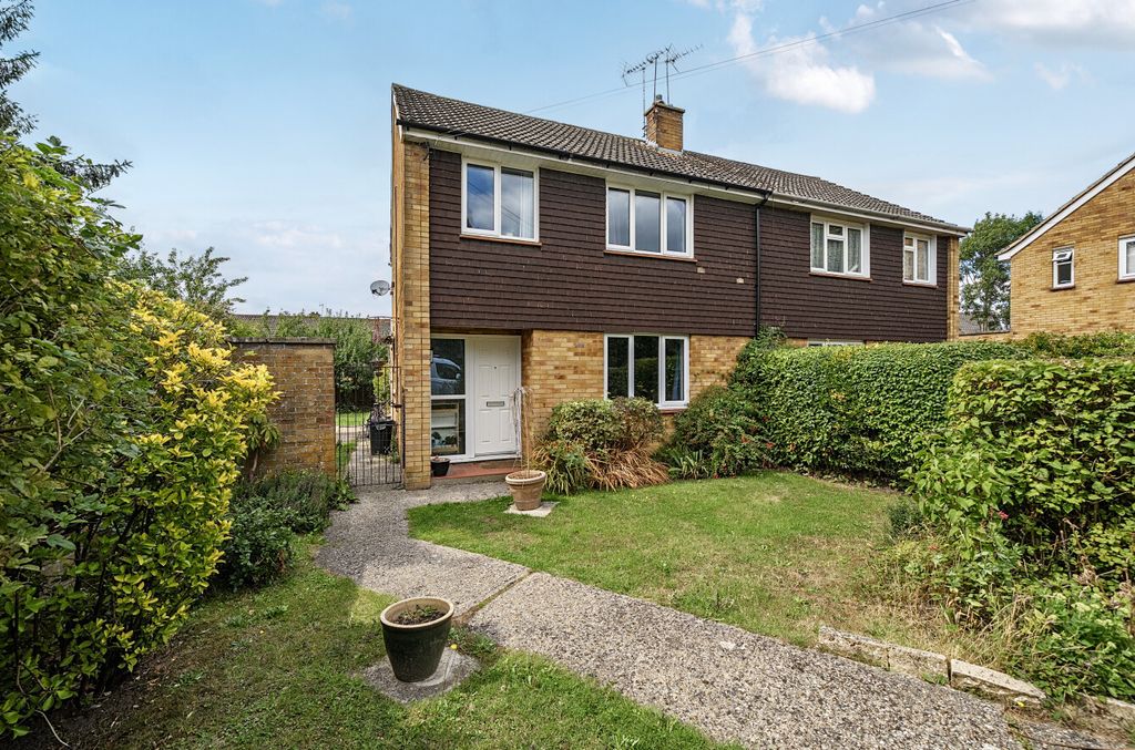 Property photo 1 of 13 1334021-4-68921Da...
