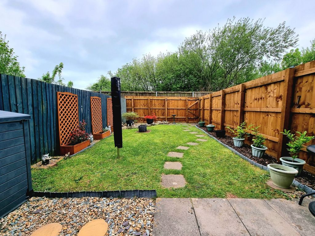 Property photo 2 of 38