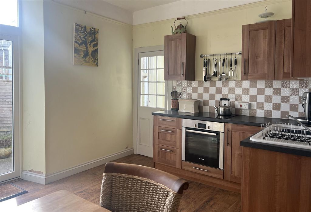 Additional image 6 of 5 bed semi-detached house for saleBay View Villas, Penzance TR18