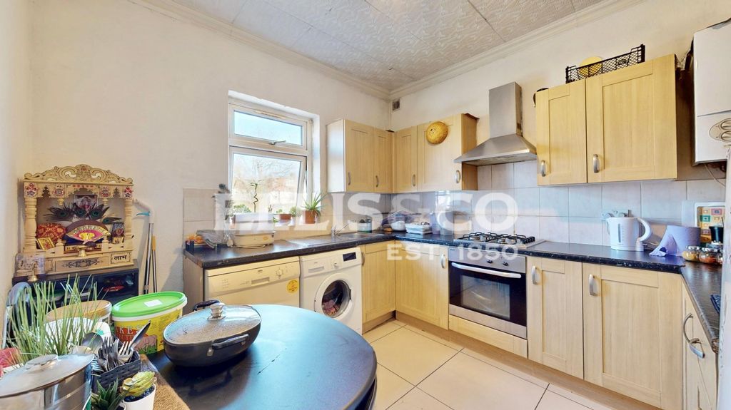 Property photo 3 of 7 Picture No. 04