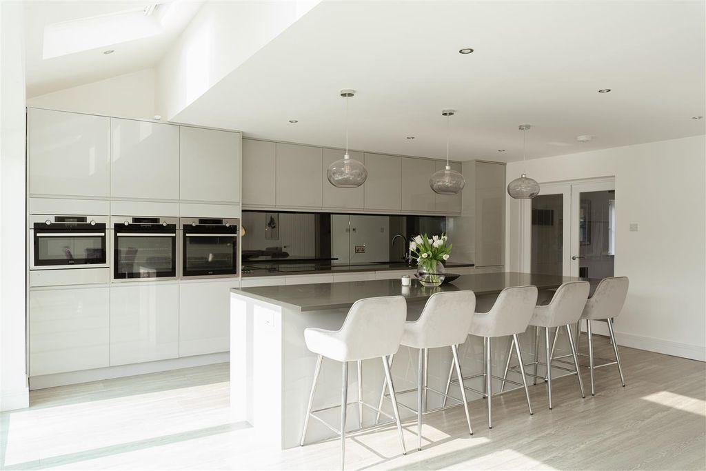 Property photo 3 of 26 1.Jpg