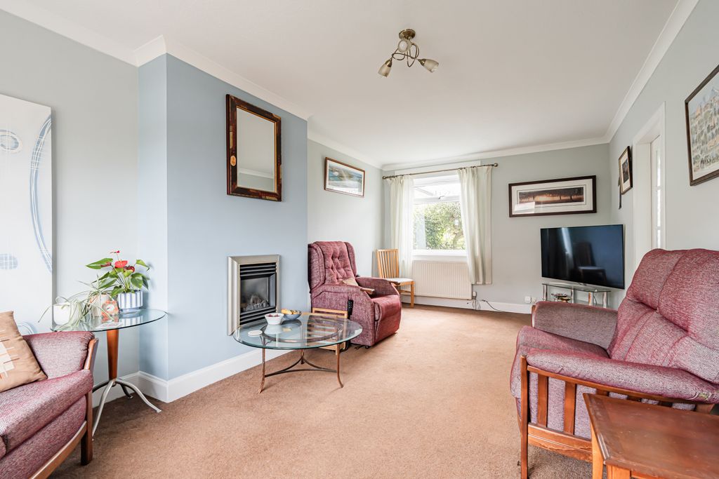 Property photo 3 of 17 Property Image 3
