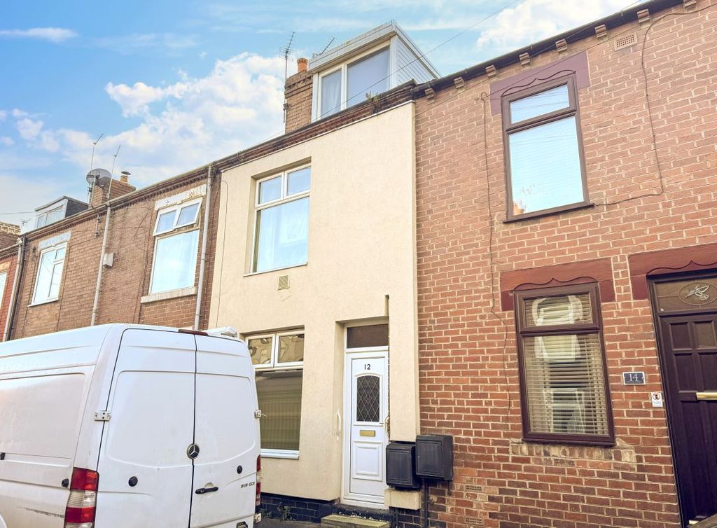 Property photo 1 of 1