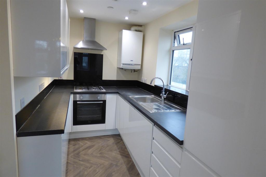 Property photo 3 of 7 P1410281.Jpg