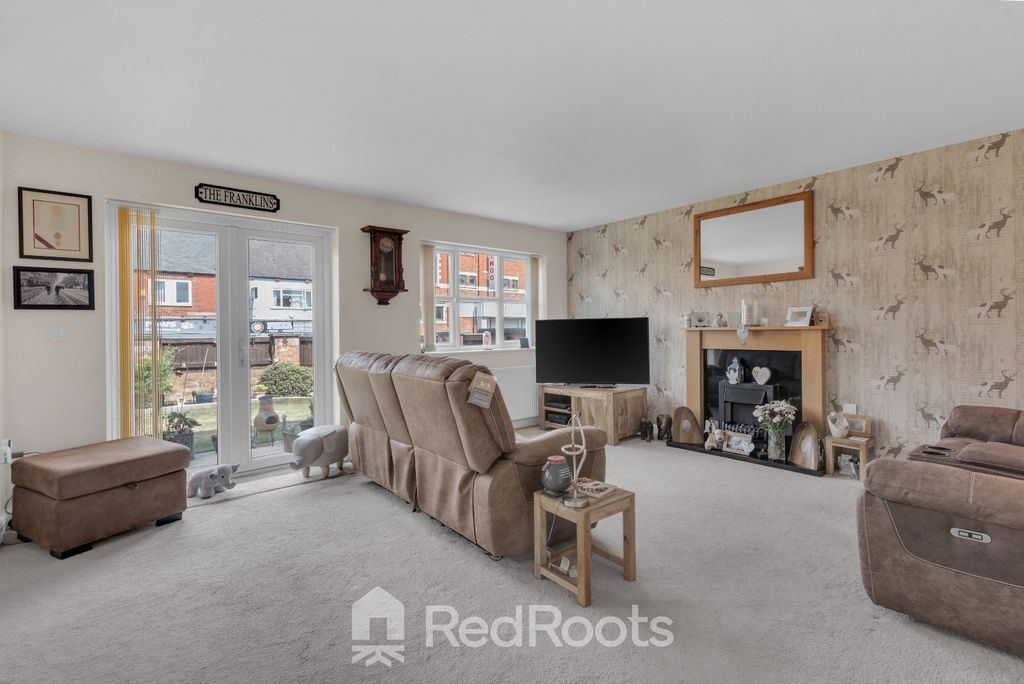 Property photo 2 of 33 4137933