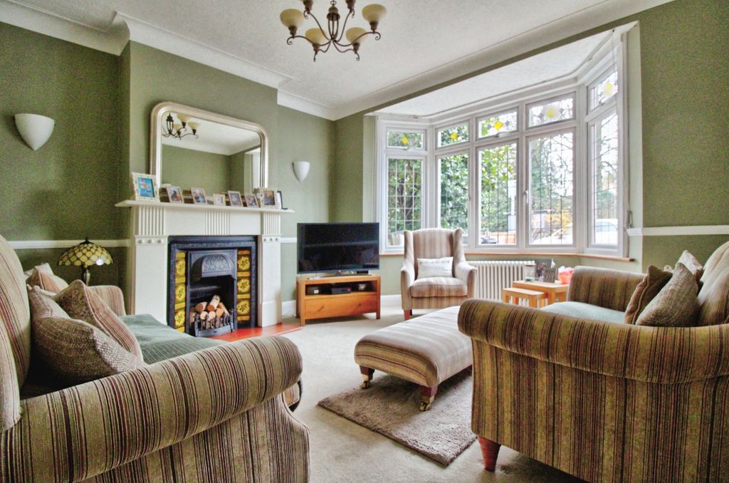 Property photo 2 of 26 5