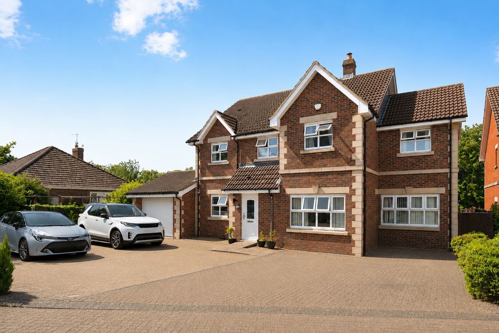 Property photo 1 of 24