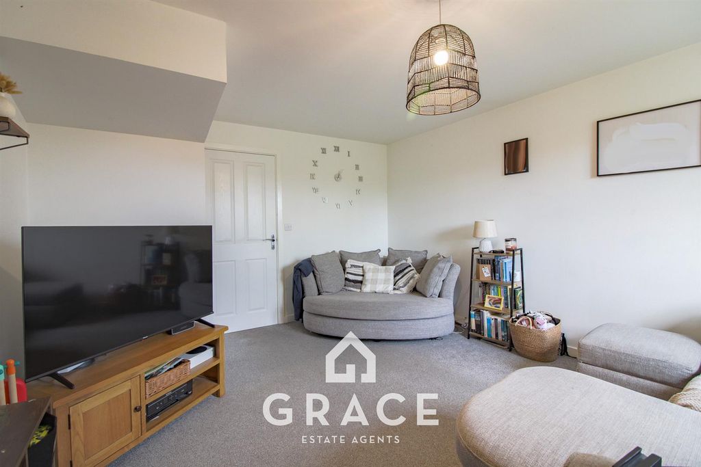 Property photo 3 of 15 Untitled_Hdr-28.Jpg