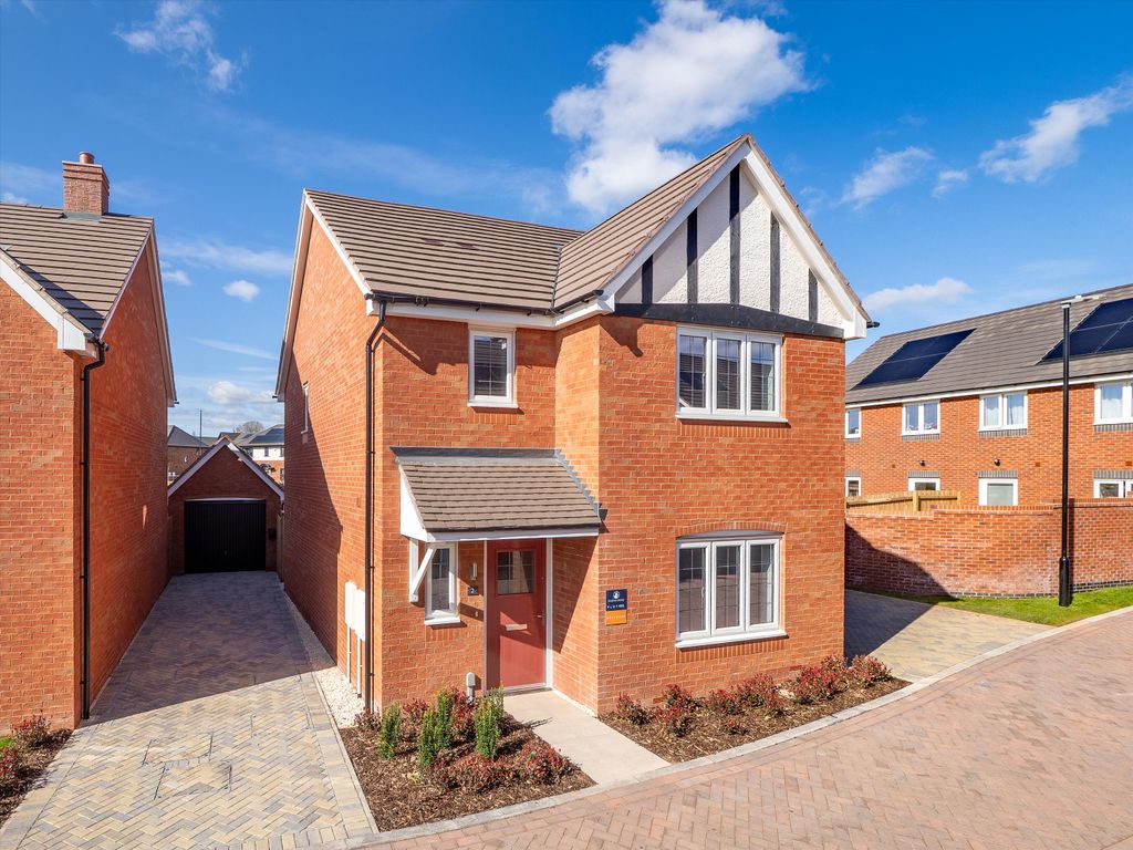 Property photo 1 of 17 Image