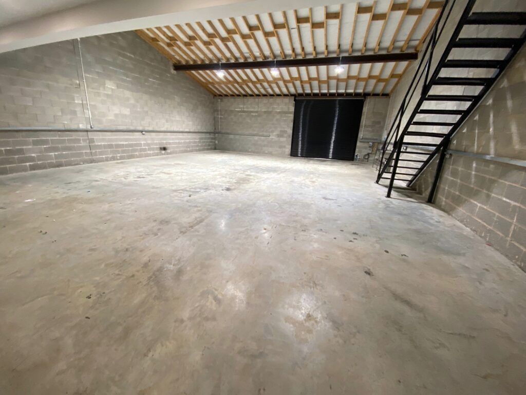 Property photo 3 of 5