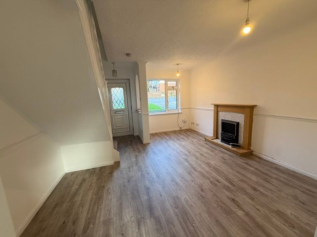 Property photo 3 of 12 Img_4030