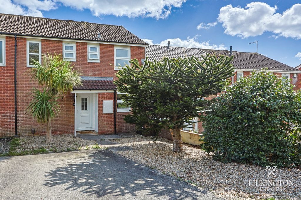 Property photo 1 of 13 5527451