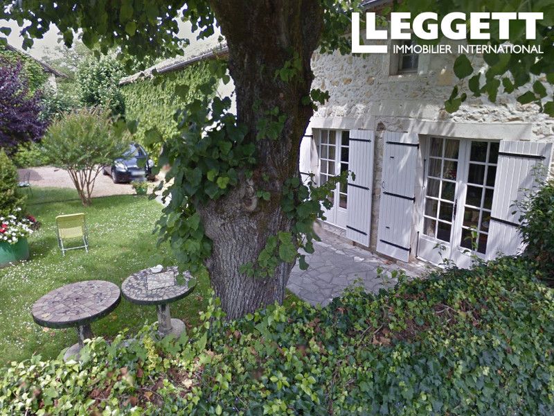 Property photo 2 of 10