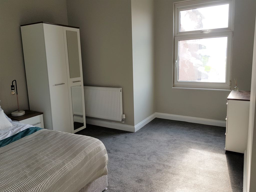 Property photo 1 of 11 Double Room