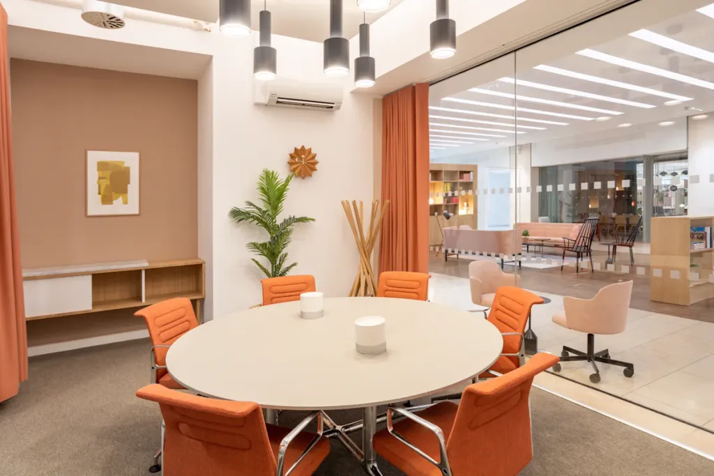 Property photo 3 of 8