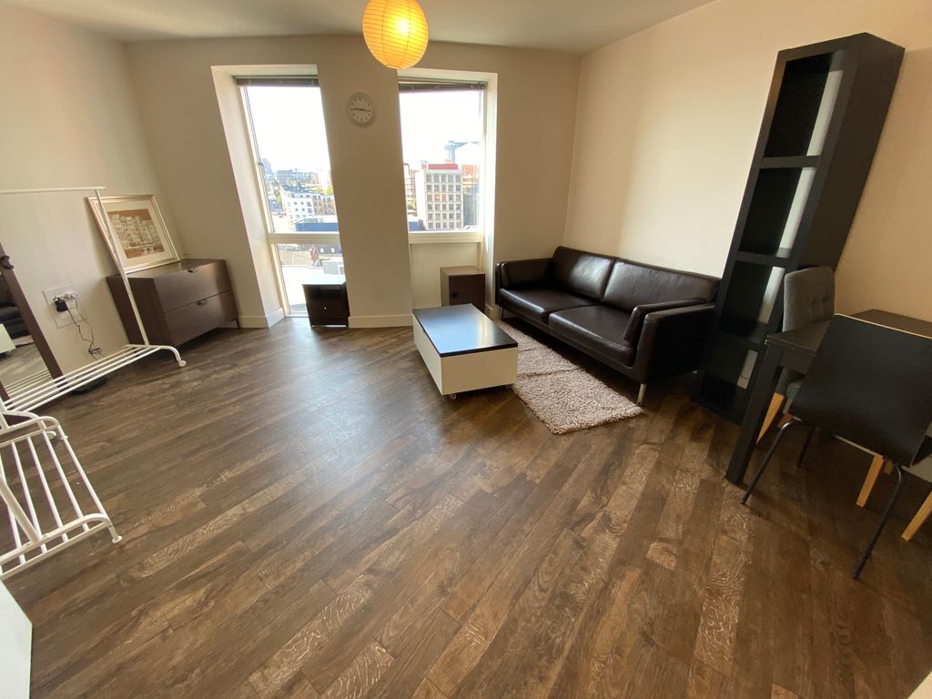 Property photo 2 of 12