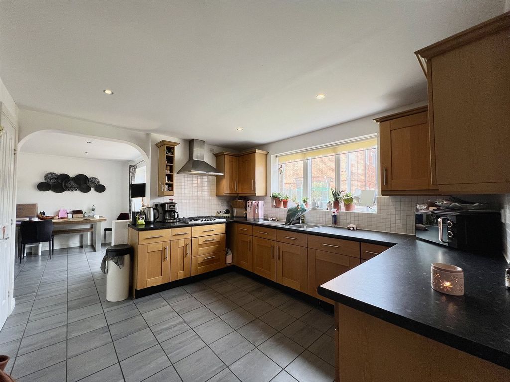 Property photo 2 of 18 Picture No. 07