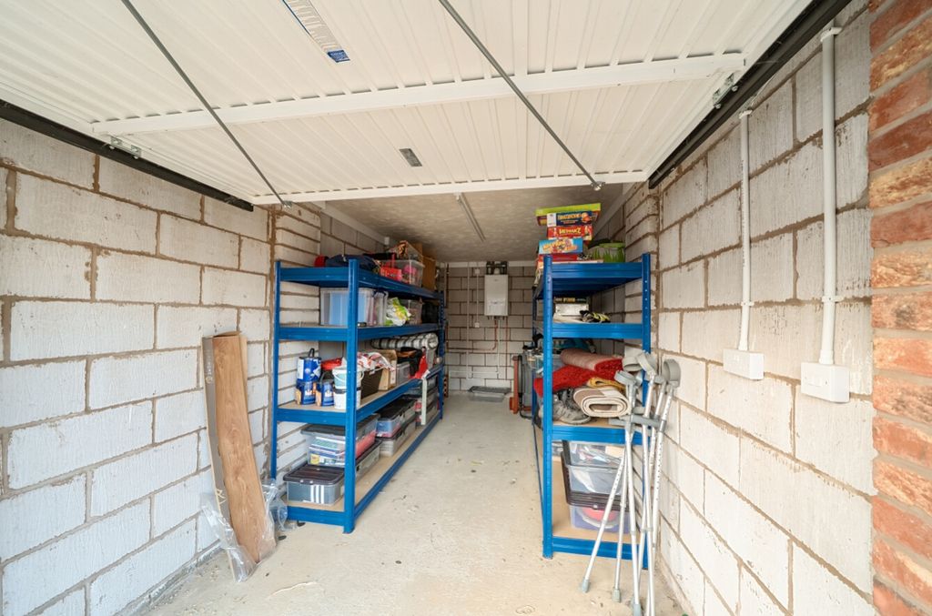 Additional image 16 of 2 bed flat for saleCheviot Crescent, Coningsby, Lincoln, Lincolnshire LN4