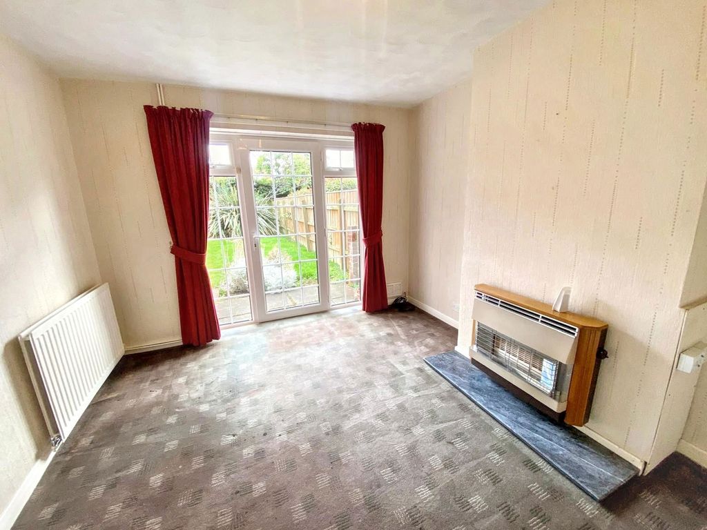 Property photo 3 of 26