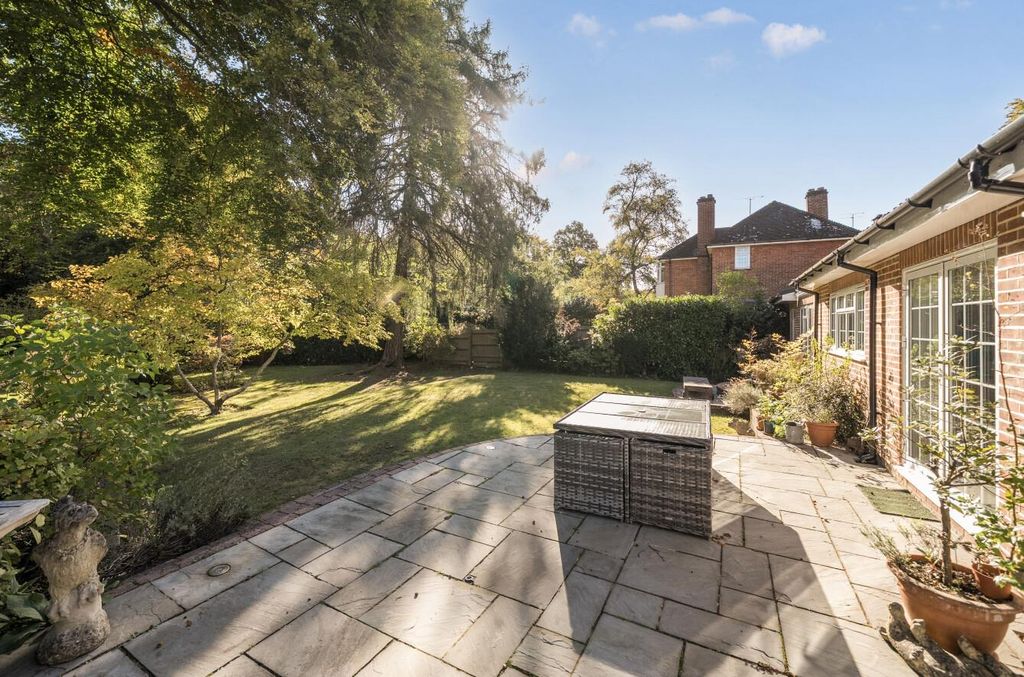 Additional image 23 of 5 bed detached house for saleWokingham Road, Crowthorne, Berkshire RG45