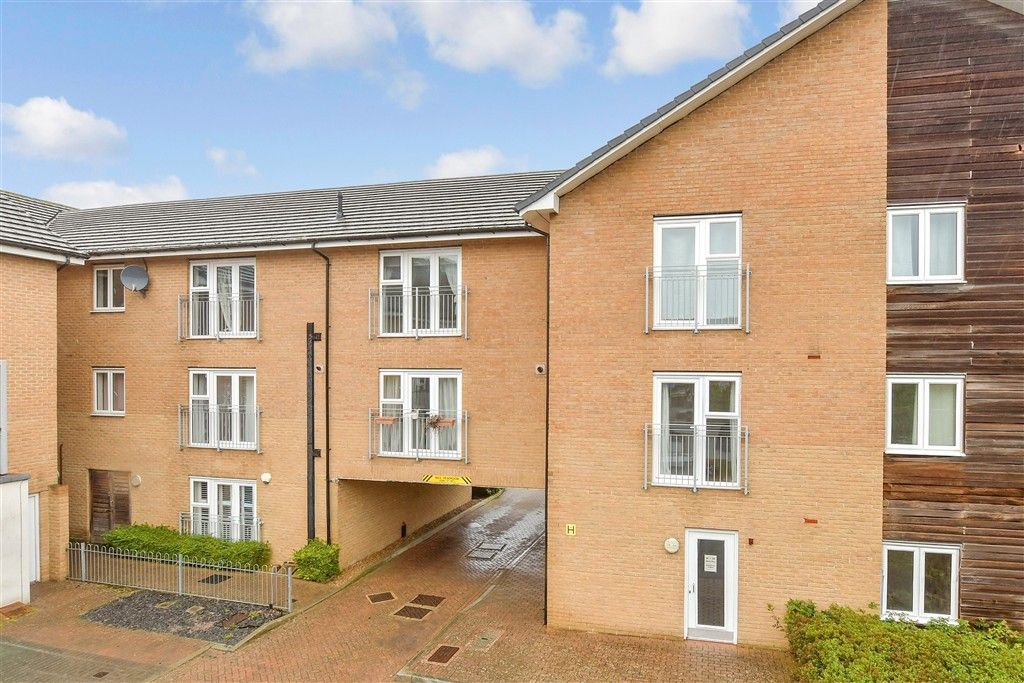 Property photo 1 of 7 External (Web)