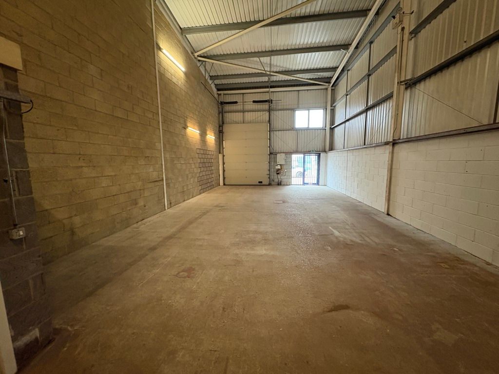 Property photo 2 of 7 Photo 4