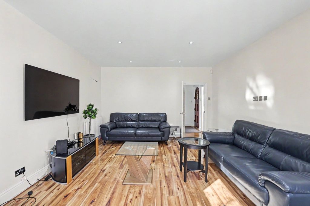 Additional image 13 of 5 bed detached house for saleClay Hill, Enfield EN2