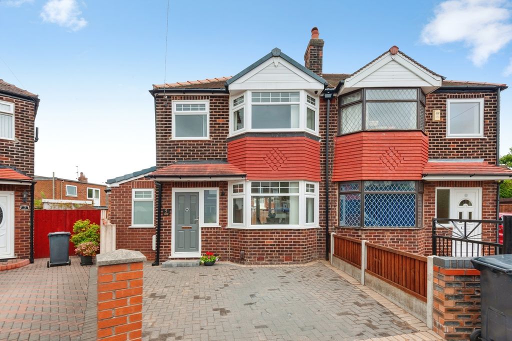 Property photo 1 of 23 Pbox-Img.Jpg