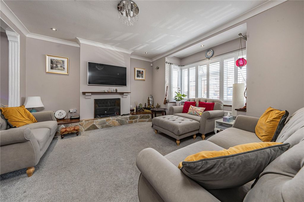 Property photo 2 of 21 Picture No. 38