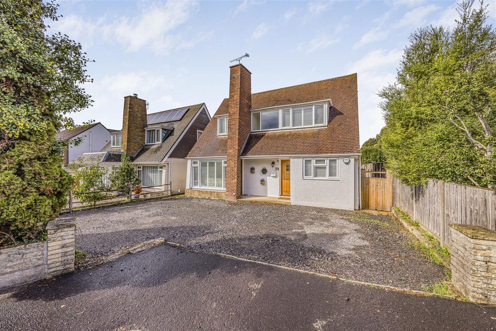 Property photo 1 of 28 5 Cams Bay Close, Fareham-Porticomarketing-Soldby-