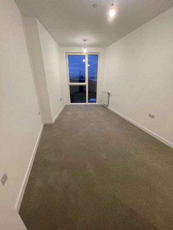 Property photo 2 of 16 Gallery