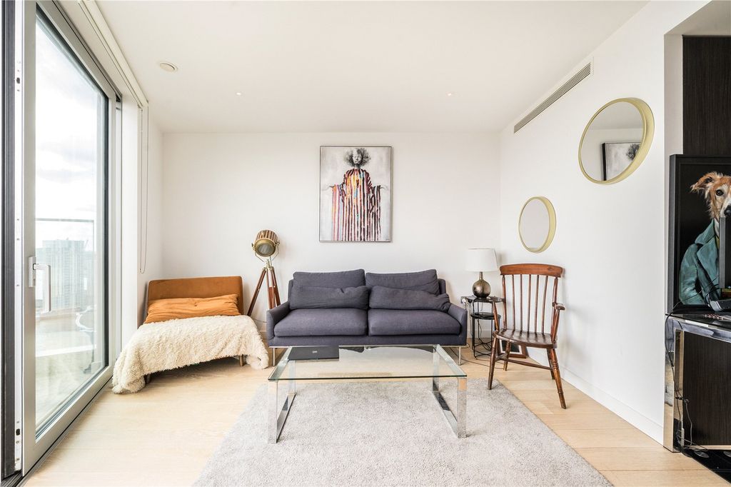 Property photo 3 of 12 Picture No. 05