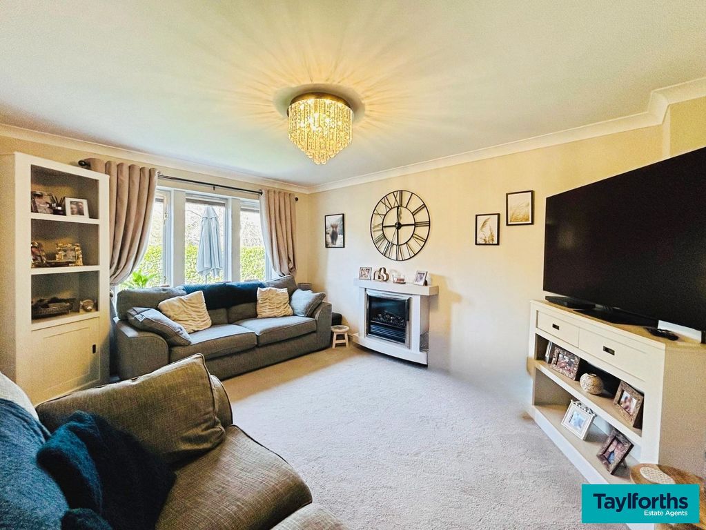 Property photo 2 of 22