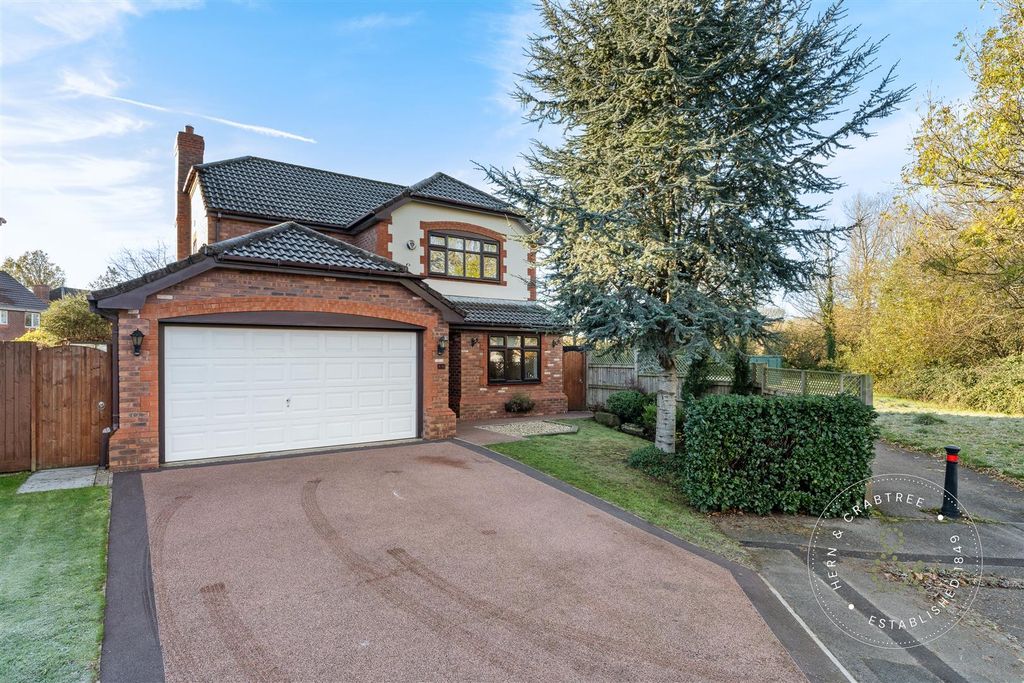 Property photo 1 of 41 Oakfields (10).Jpg