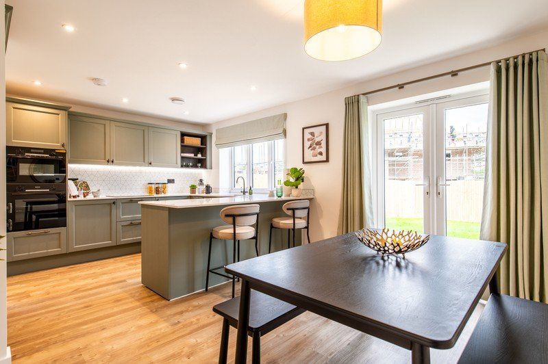 Property photo 2 of 12 Kensham Dining