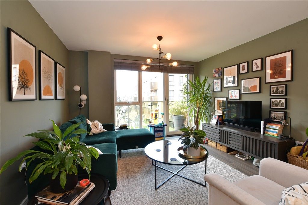 Property photo 1 of 16 Lounge/Kitchen /Dining Room