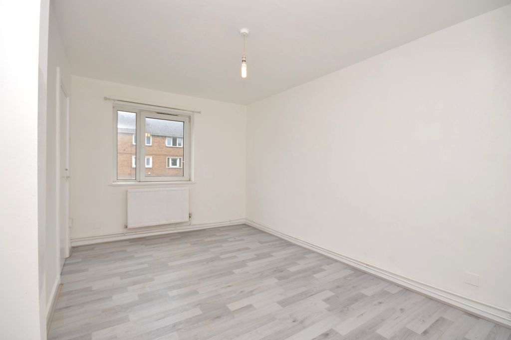 Property photo 2 of 5 Dsc 0002 (Agentpro)