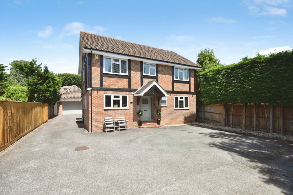 Property photo 1 of 25 Pbox-Img.Jpg