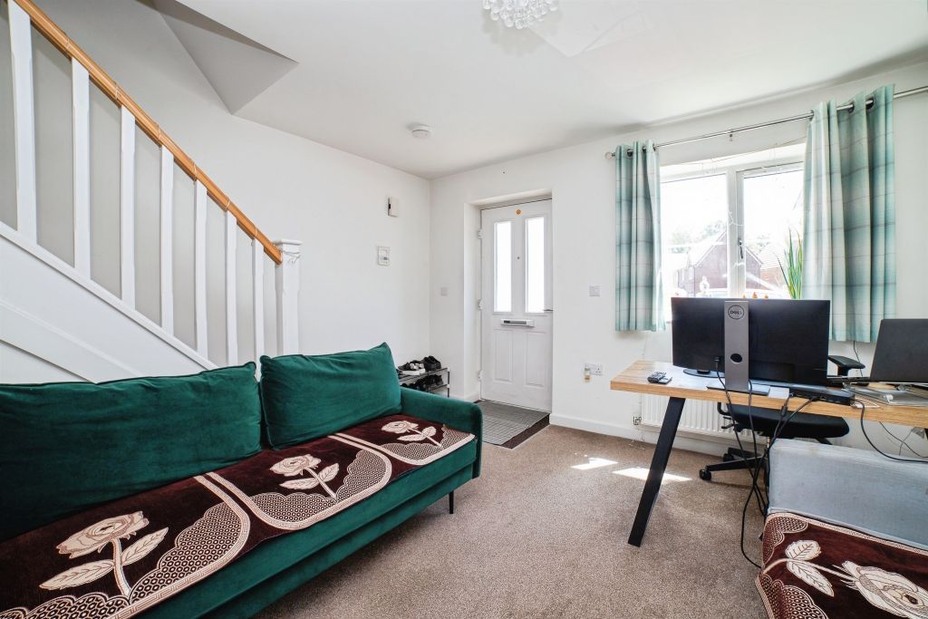 Property photo 2 of 16
