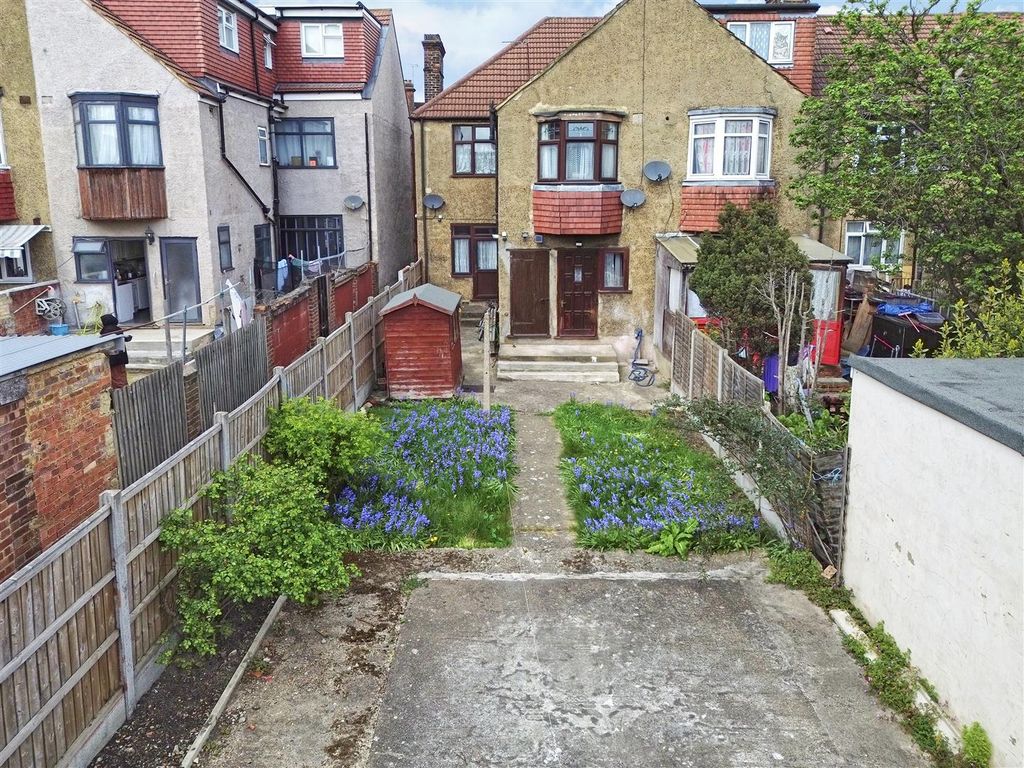 Property photo 2 of 17 Dji_0397.Jpg