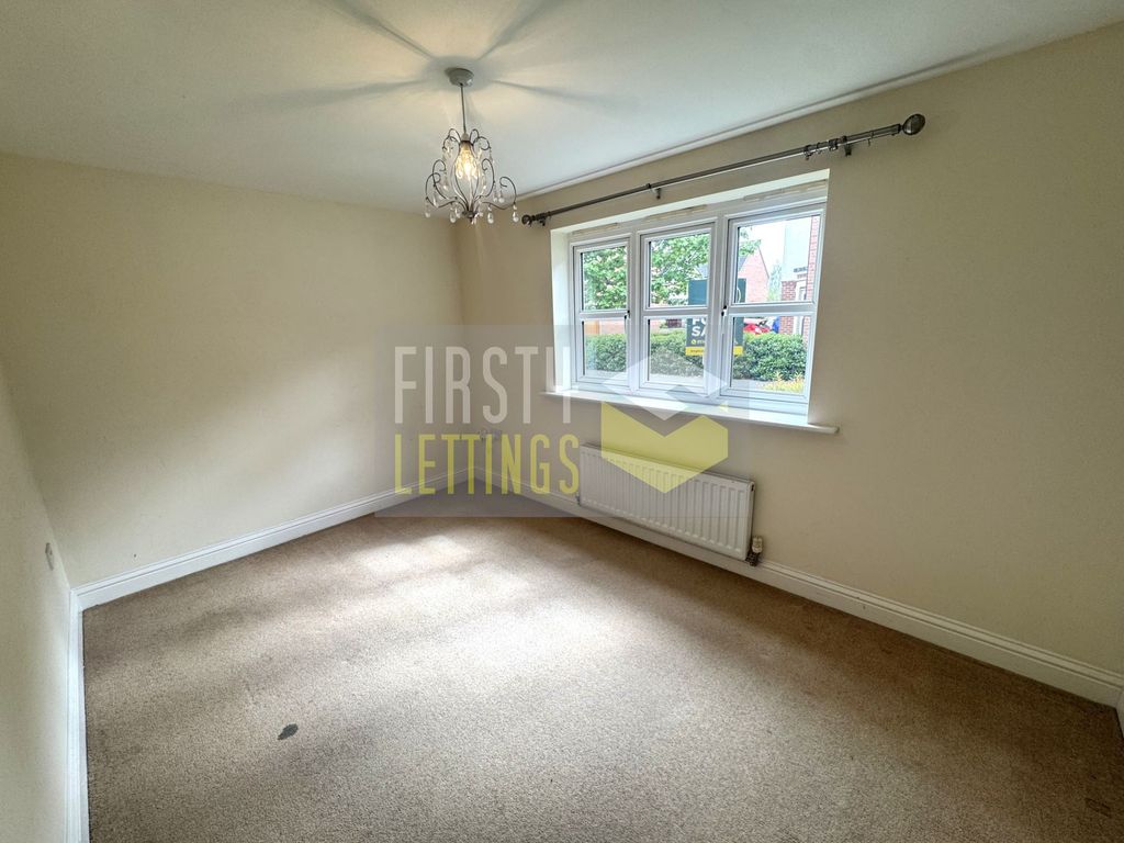 Property photo 3 of 14 Photo 14